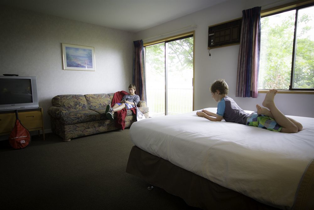 Dilworth Inn Kelowna Buitenkant foto