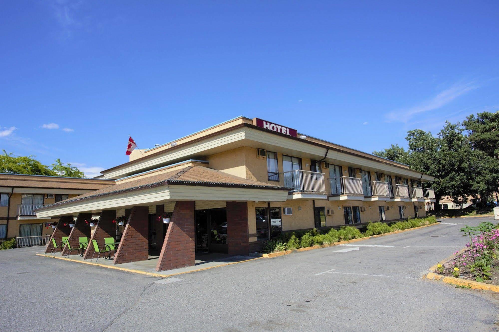 Dilworth Inn Kelowna Buitenkant foto